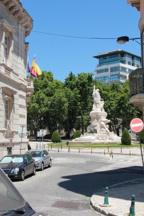 Milanesa Hotel Lisbon Bagian luar foto